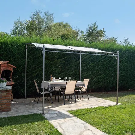 Villa Moira
