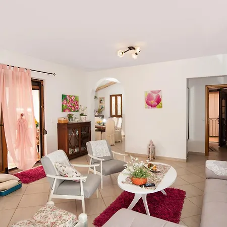 Villa Moira