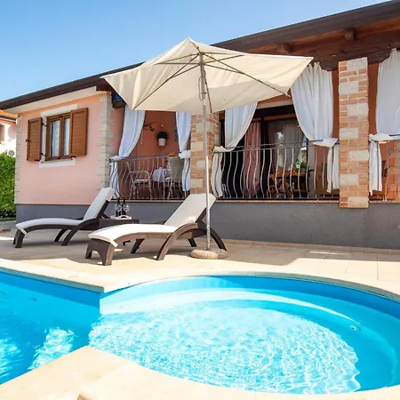 Villa Moira *